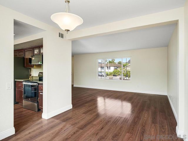 14302 Sandown, Poway, CA 92064