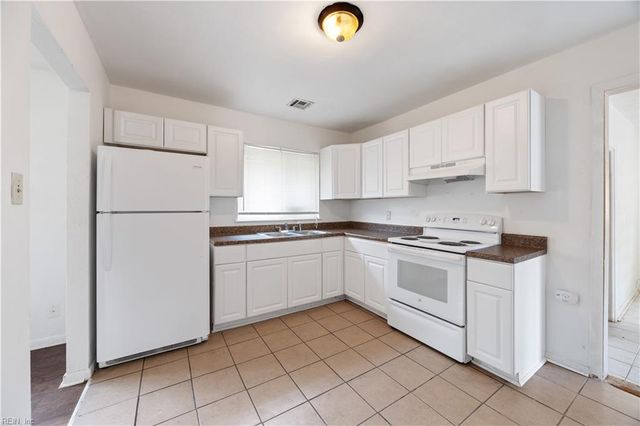 3416 Victoria DR, Virginia Beach, VA 23452