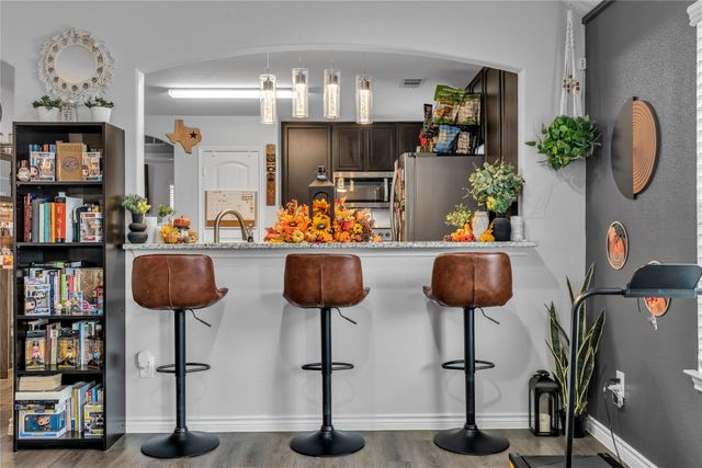 3308 Robin Road, Ennis, TX 75119