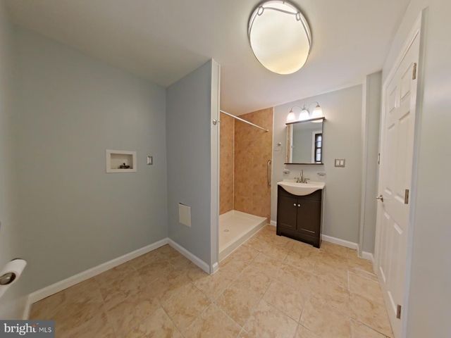 512 MERCY ST, Philadelphia, PA 19148