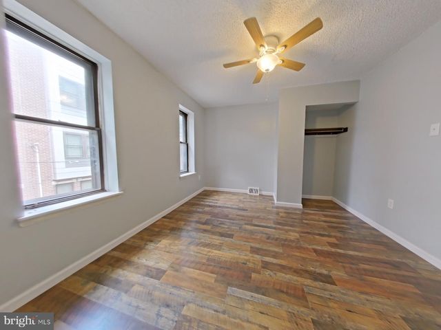 512 MERCY ST, Philadelphia, PA 19148