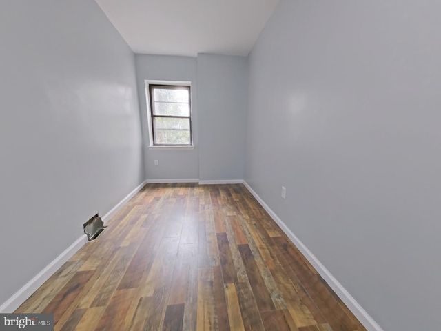 512 MERCY ST, Philadelphia, PA 19148