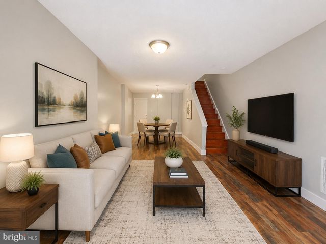 512 MERCY ST, Philadelphia, PA 19148