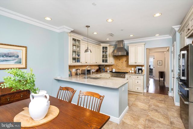 132 VICTORIA MEWS, Princeton, NJ 08542