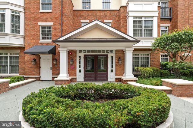 132 VICTORIA MEWS, Princeton, NJ 08542