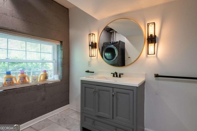 2117 Woodland Drive, Atlanta, GA 30354