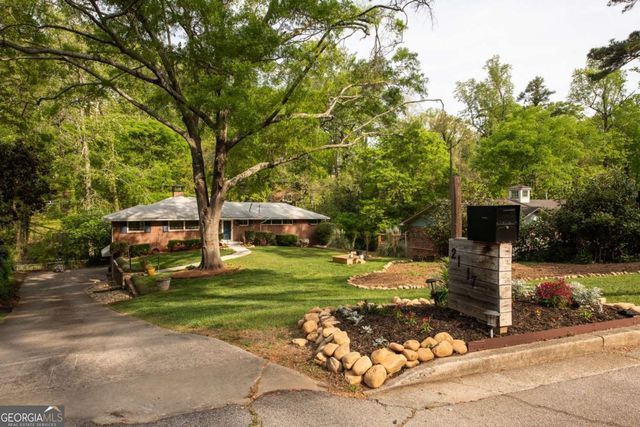 2117 Woodland Drive, Atlanta, GA 30354