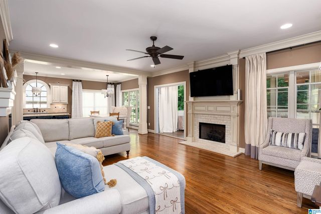 325 MIDDLE RIDGE DRIVE, Springville, AL 35146