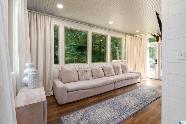 325 MIDDLE RIDGE DRIVE, Springville, AL 35146