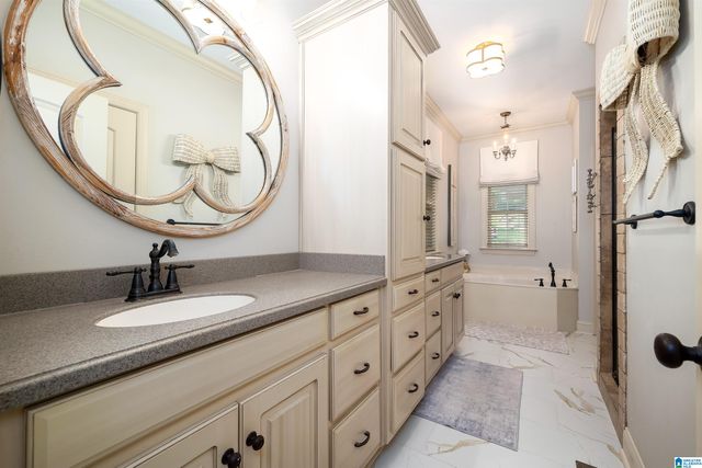 325 MIDDLE RIDGE DRIVE, Springville, AL 35146