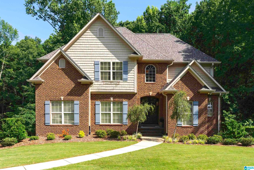 325 MIDDLE RIDGE DRIVE, Springville, AL 35146