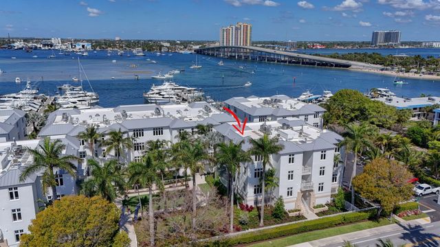 182 Lake Drive 5-301, Palm Beach Shores, FL 33404