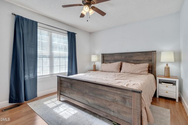41 Starcroft Drive, Fuquay Varina, NC 27526