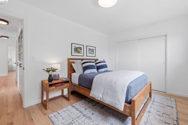 6856 Armour Dr, Oakland, CA 94611