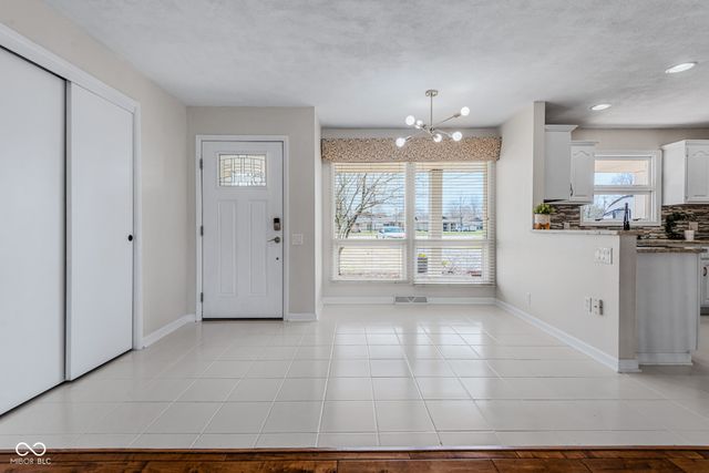 3050 Washington Street, Columbus, IN 47201