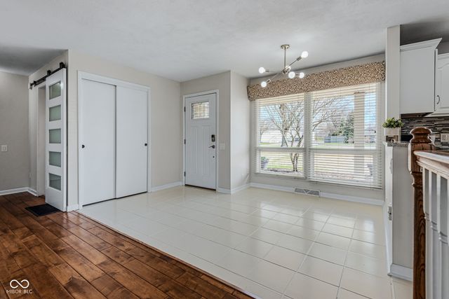 3050 Washington Street, Columbus, IN 47201