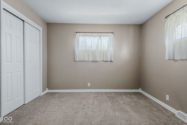 3050 Washington Street, Columbus, IN 47201