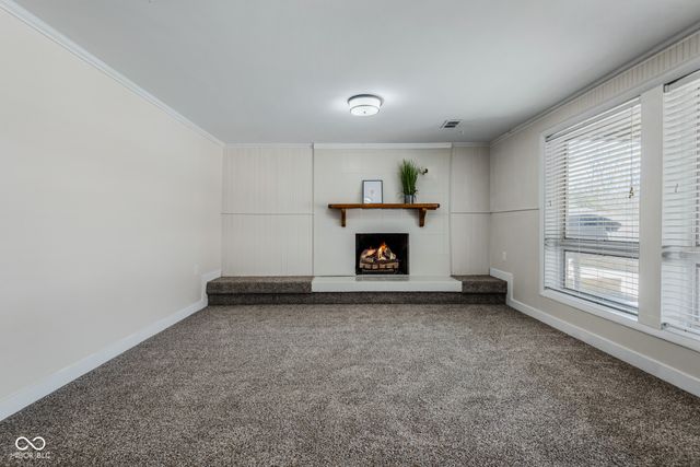 3050 Washington Street, Columbus, IN 47201