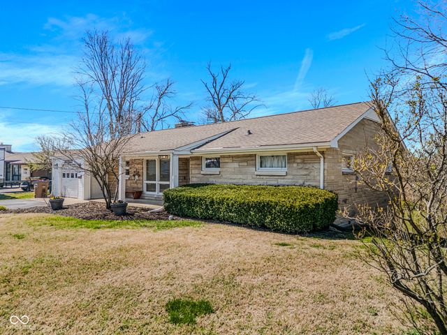 3050 Washington Street, Columbus, IN 47201