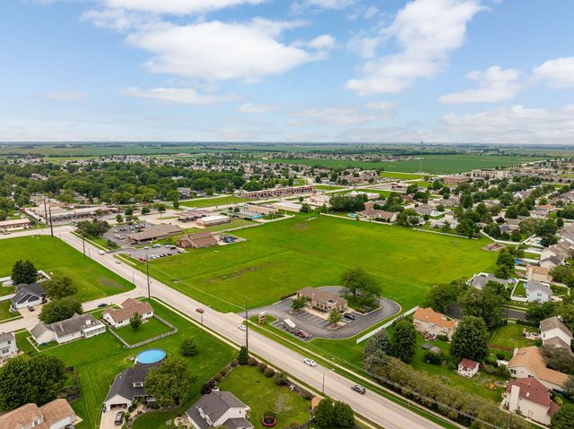 570 Meadows Road, Bourbonnais, IL 60914
