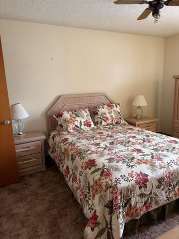 529 SW Violet Avenue, Port St. Lucie, FL 34983