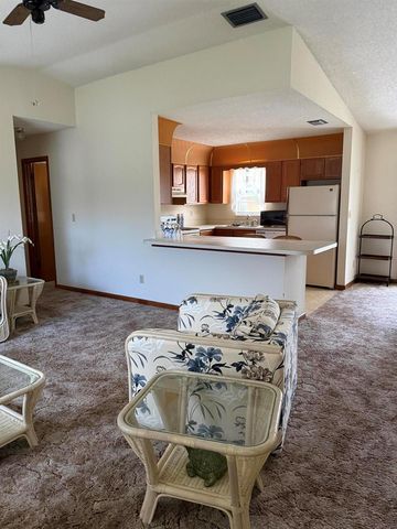 529 SW Violet Avenue, Port St. Lucie, FL 34983