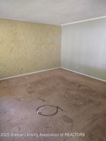 1200 S Holmes Street, Lansing, MI 48912