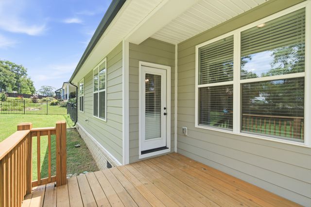 271 Christine Dr, Lebanon, TN 37087