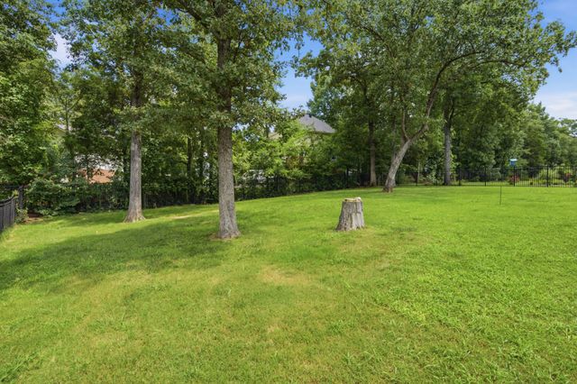 271 Christine Dr, Lebanon, TN 37087