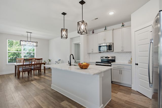 271 Christine Dr, Lebanon, TN 37087