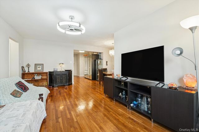 139-09 84th Drive 408, Briarwood, NY 11435