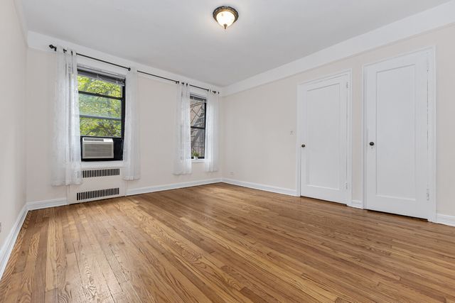 8380 118th St Apt 2M, New York City, NY 11415