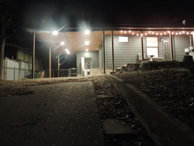 1307 Deloney ST, Austin, TX 78721