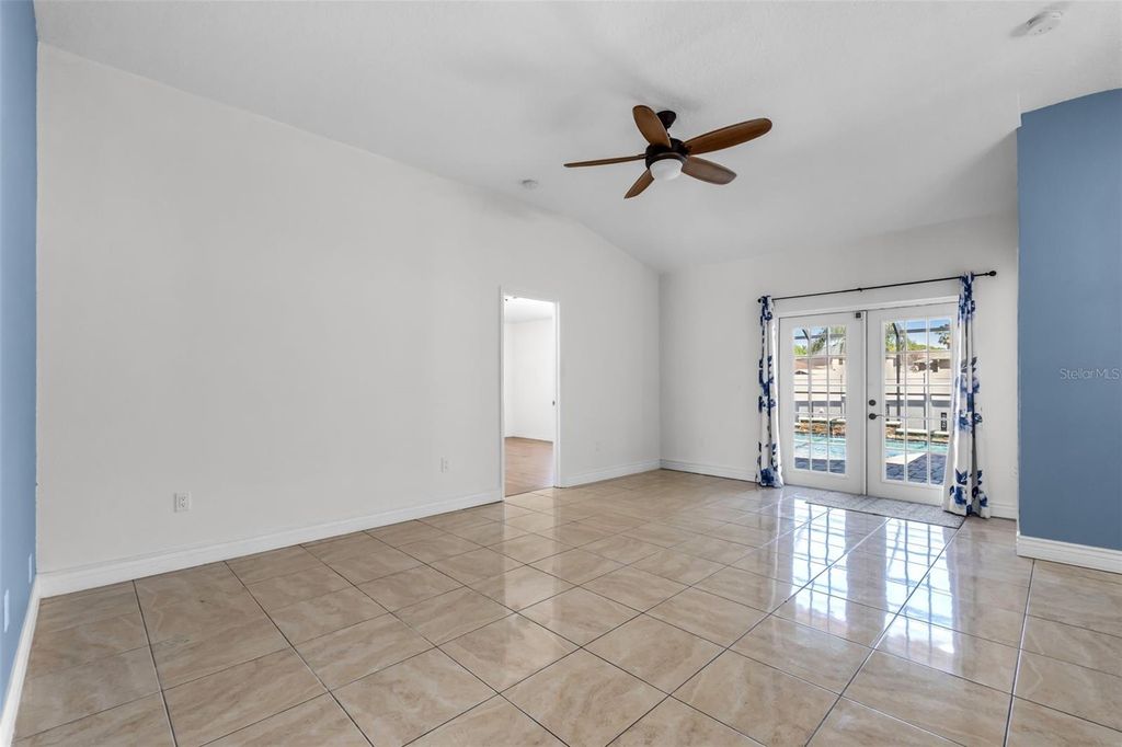 Image 15 of property listing at 1424 OCEAN REEF ROAD, Wesley Chapel, FL 33544