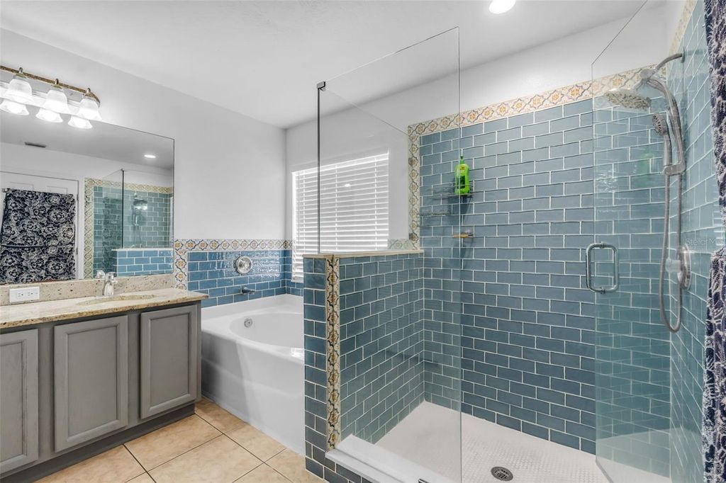 Image 26 of property listing at 1424 OCEAN REEF ROAD, Wesley Chapel, FL 33544