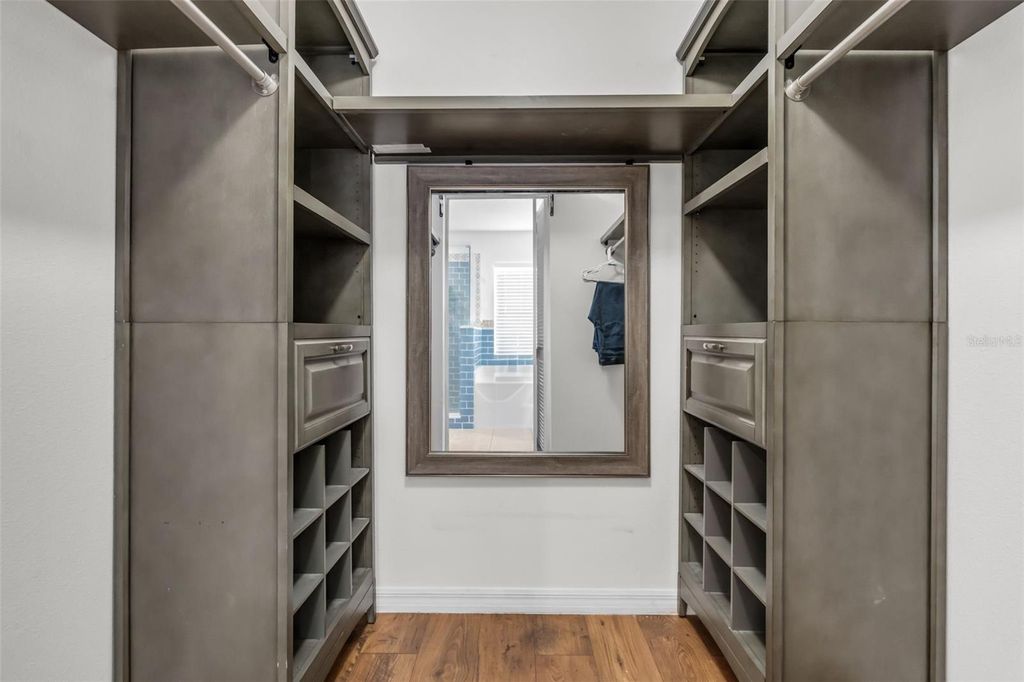 Image 29 of property listing at 1424 OCEAN REEF ROAD, Wesley Chapel, FL 33544