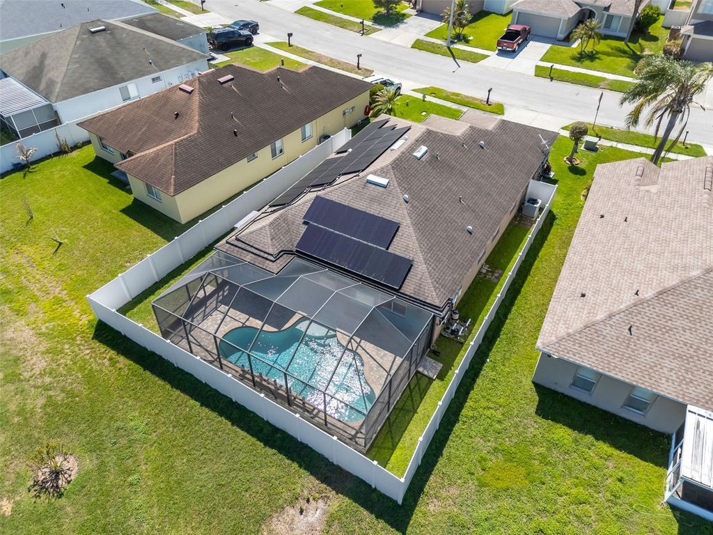 Image 40 of property listing at 1424 OCEAN REEF ROAD, Wesley Chapel, FL 33544