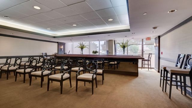 2555 Collins Avenue 606, Miami Beach, FL 33140