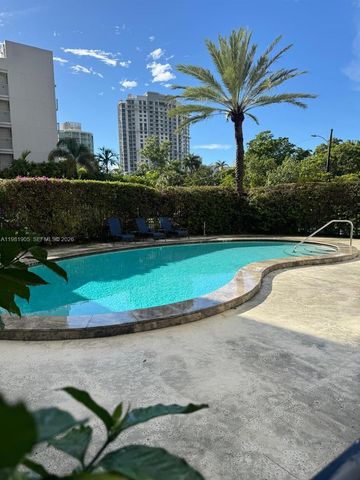 924 SE 2nd St 29, Fort Lauderdale, FL 33301