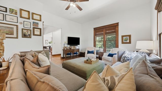 5208 Tennessee Avenue, Chattanooga, TN 37409
