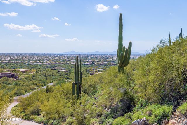 6360 E APPLEGATE Way 44, Carefree, AZ 85377