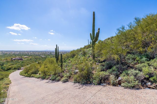 6360 E APPLEGATE Way 44, Carefree, AZ 85377