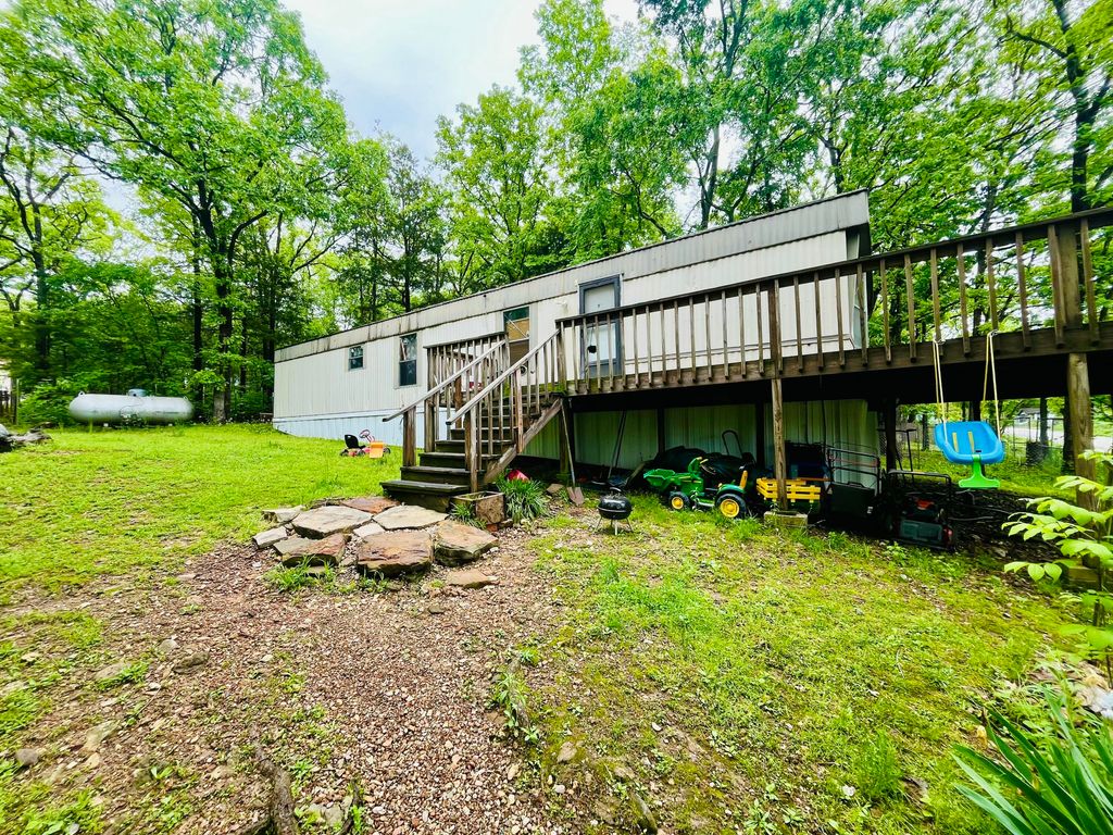 4087 Oakwood Road, Merriam Woods, MO 65740