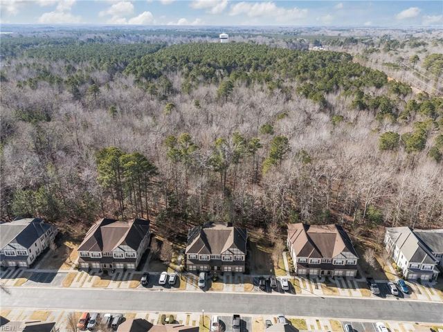 2305 James River TRL, Carrollton, VA 23314