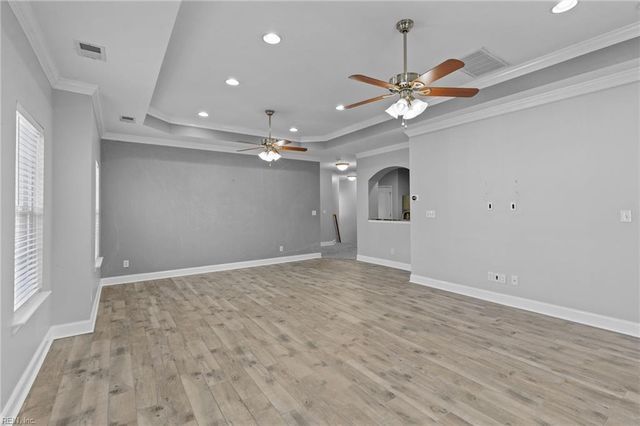 2305 James River TRL, Carrollton, VA 23314