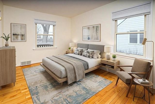 1131 Barron Street, Eau Claire, WI 54703