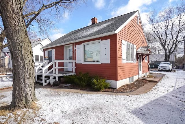 1131 Barron Street, Eau Claire, WI 54703