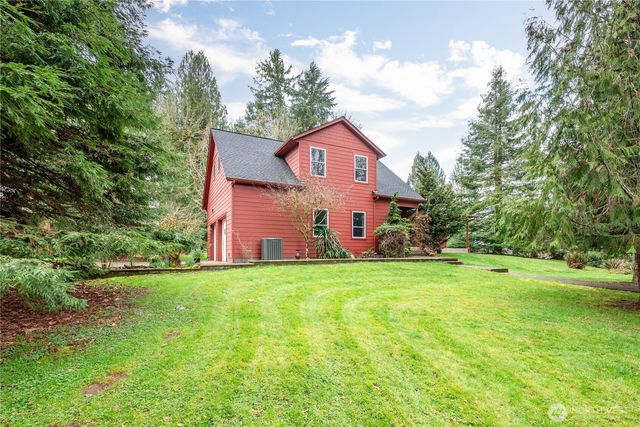180 Trinity Drive, Castle Rock, WA 98611