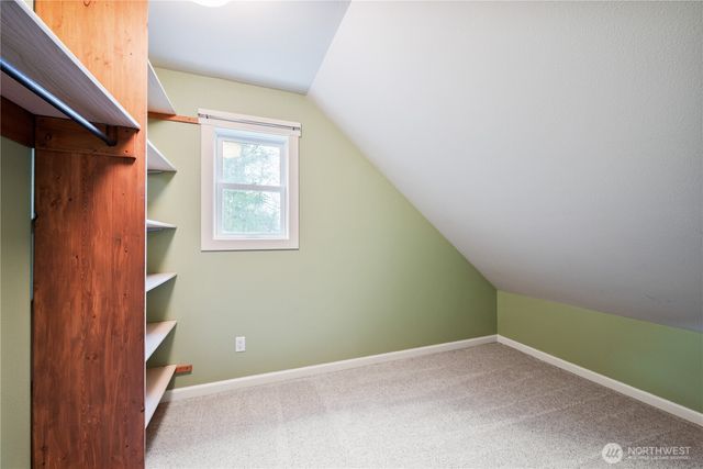 180 Trinity Drive, Castle Rock, WA 98611