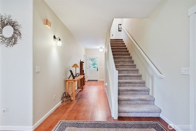 180 Trinity Drive, Castle Rock, WA 98611